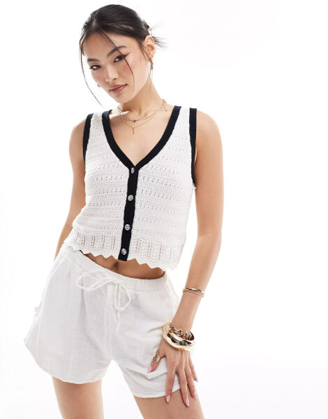 Abercrombie & Fitch crochet tank top in cream and black