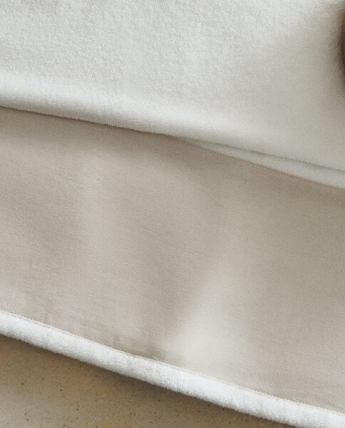 Linen blend towel