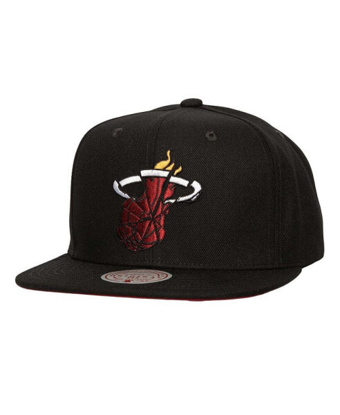 Men's Black Miami Heat Shattered Snapback Hat