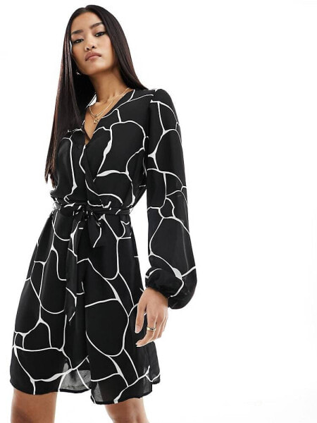 Vila wrap mini dress in mono print