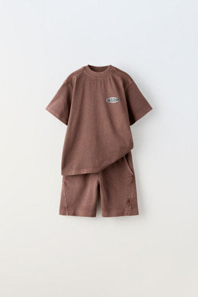 Комплект garment dye из футболки и шортов ZARA