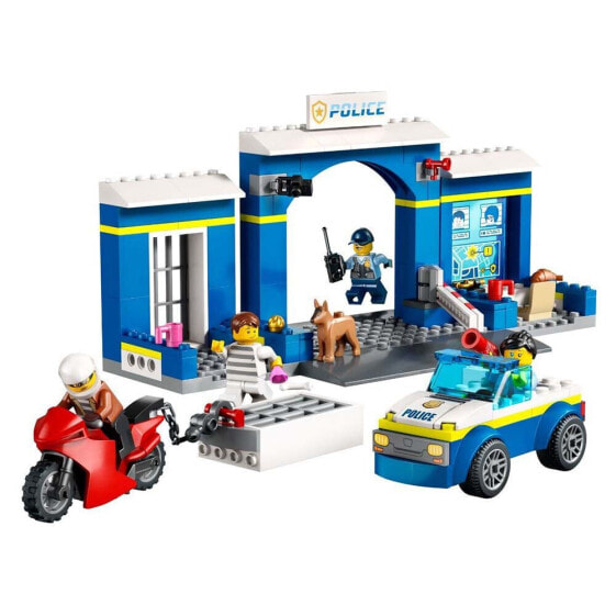 Конструктор LEGO Гонка в полицейском участке (60370)