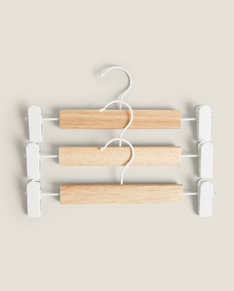 Pack of children’s wooden hangers with clips (pack of 3)