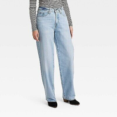 Women's Mid-Rise 90's Baggy Jeans - Universal Thread Light Wash 17