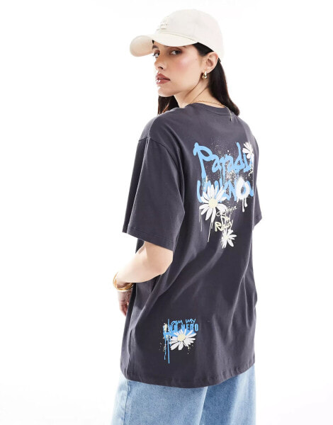 ONLY graffiti back print oversized t-shirt in washed grey