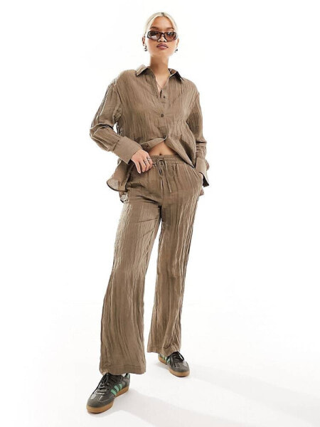 ONLY textured wide leg trouser co-ord in light brown