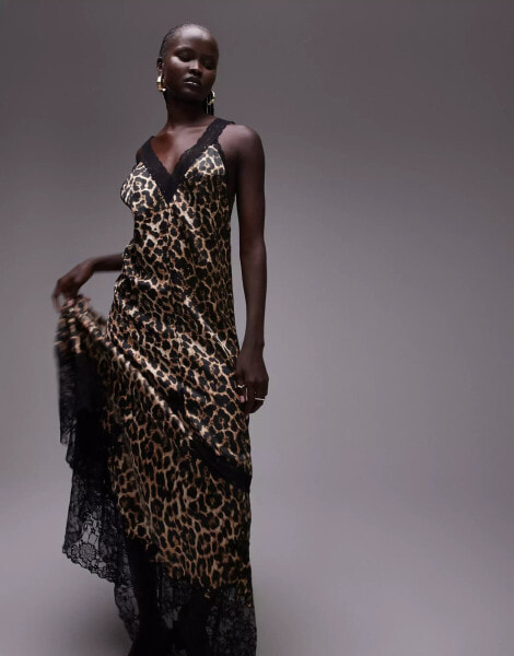 Topshop – Maxikleid mit Spitzeneinsatz und Animalprint