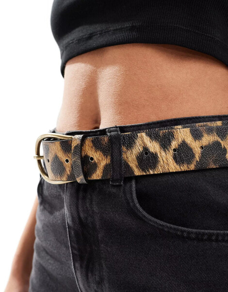 ASOS DESIGN half moon waist and hip jeans belt in leopard