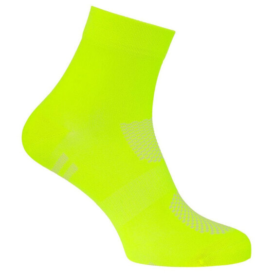 AGU Essential Medium socks