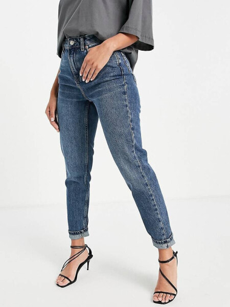 Topshop Mom jeans in authentic blue 