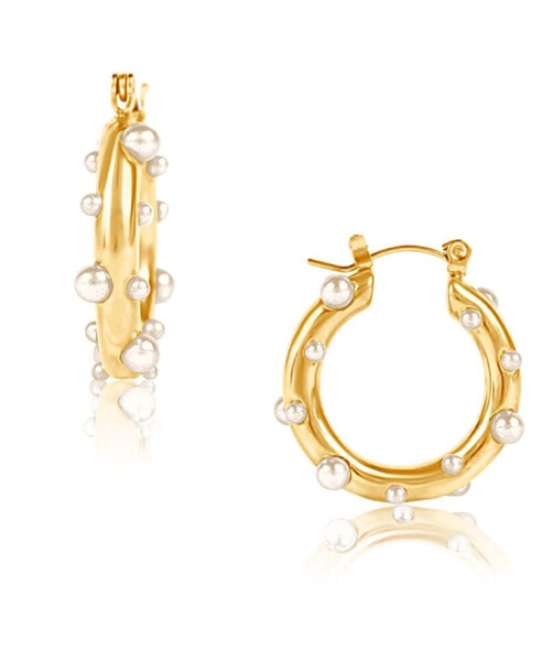 Nicoletta Pearl Hoop Earring