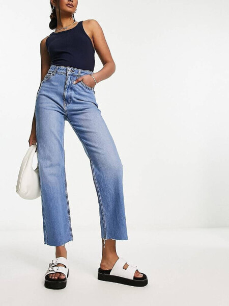 ASOS DESIGN cropped comfort stretch straight leg jean in mid blue