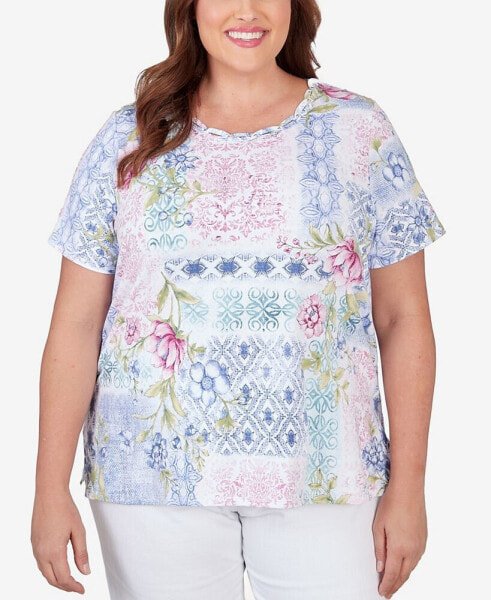 Plus Size Patchwork Floral Braided Neck Tee