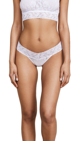 hanky panky 292024 Women's Petite Signature Lace Low Rise Thong, White, One Size