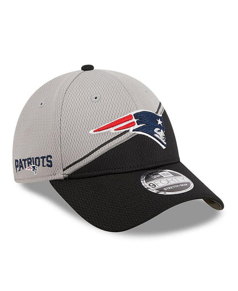 Бейсболка New Era мужская серая, черная для New England Patriots 2023 Sideline 9FORTY