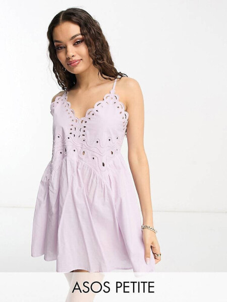 Платье ASOS в фиолетовом цвете с деталями из кружев
