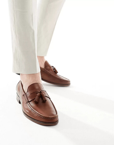 Walk London Tino Tassel Loafers In Tan Leather