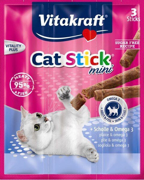 Лакомство для кошек Vitakraft CAT STICK MINI с камбалой и омега-3