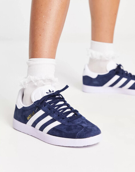 adidas Originals gazelle trainers in navy