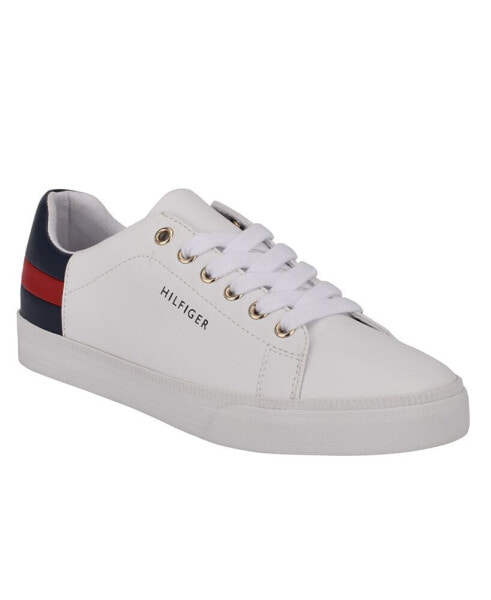 Women's Laddin Lace Up Sneakers