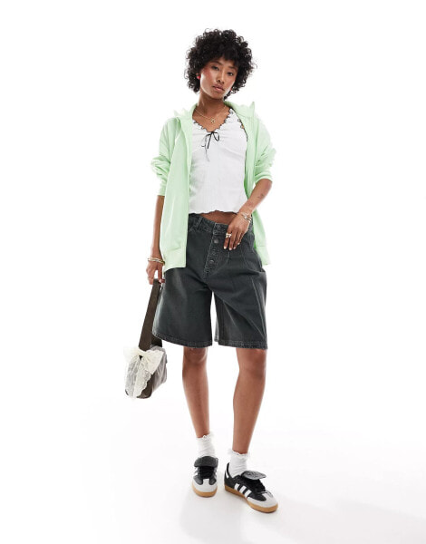 Basic Pleasure Mode brody pleated denim jorts in charcoal