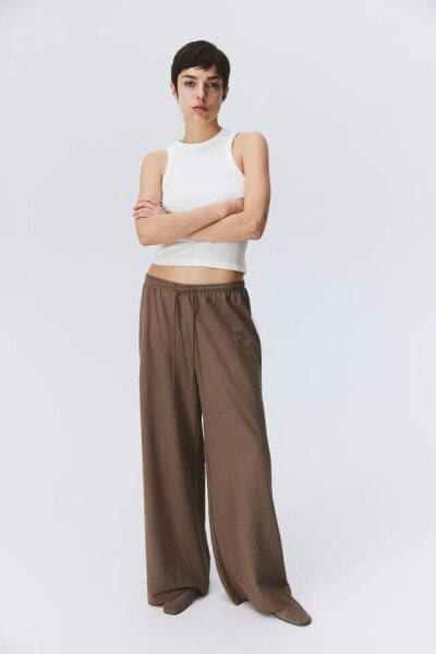 Wide-cut Pull-on Pants