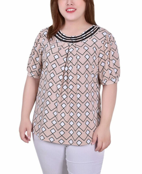 Plus Size Short Puff Sleeve Sheer Inset Top