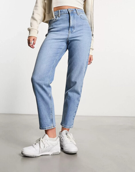 New Look waist enhance mom jeans in light blue