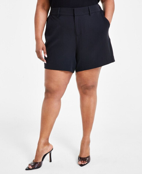 Шорты Nina Parker модели Plus Size Tailored