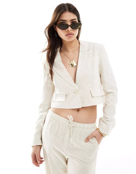 Pimkie linen look cropped blazer in beige