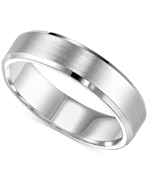 Men's Comfort Fit Brushed Finish Bevel Edge Wedding Band in Platinum