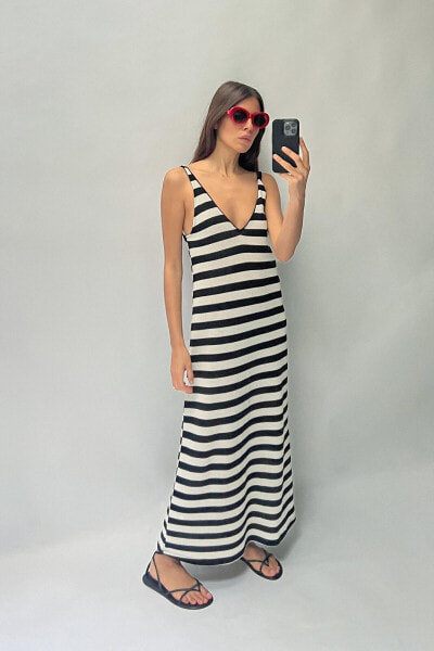 Long striped dress