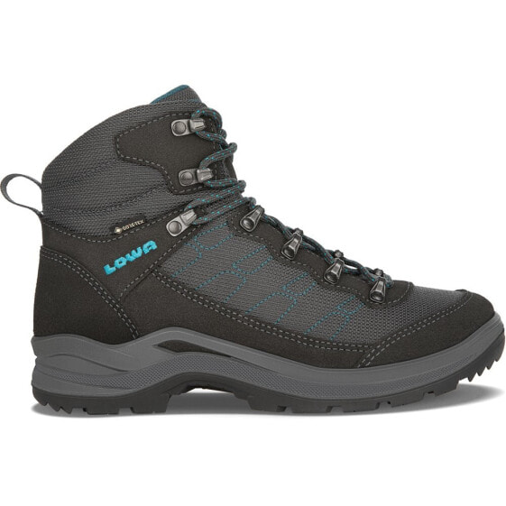 LOWA Taurus Pro Goretex Mid hiking boots