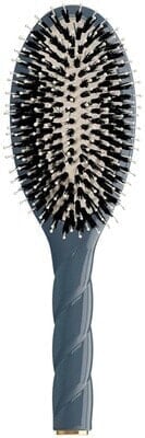 N.03 The Essential Soft Hair Brush Blue