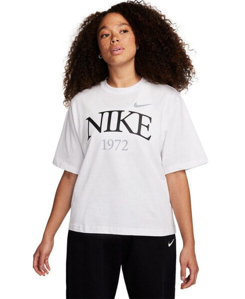 Women's Sportswear Short-Sleeve Classic Logo T-Shirt