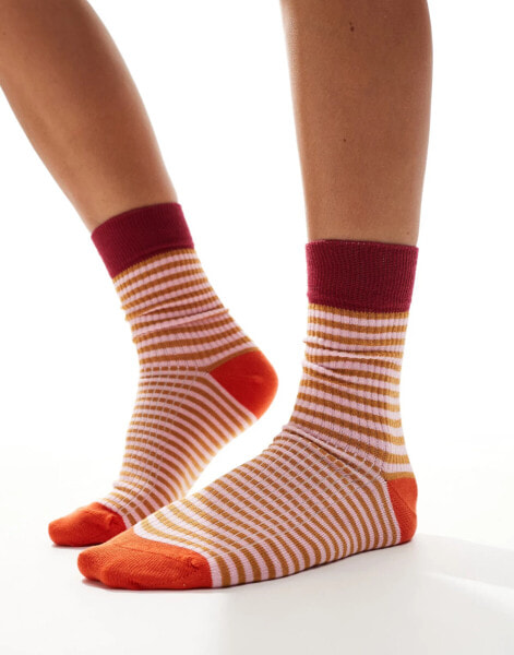 Acessorize striped sock in multi