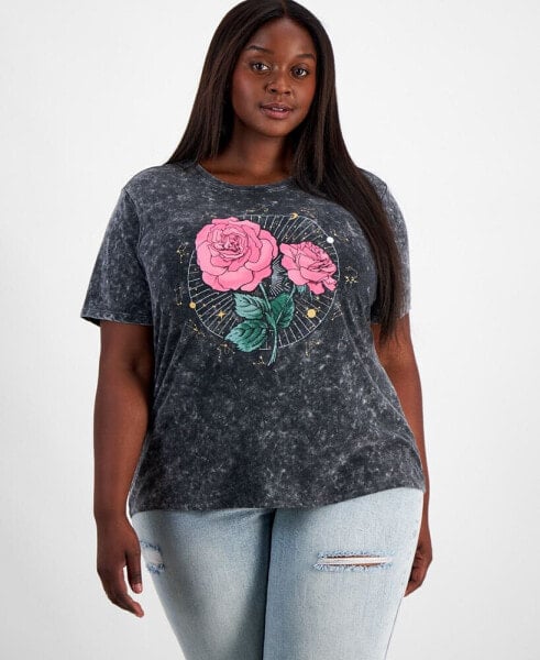 Trendy Plus Size Rose Graphic T-Shirt