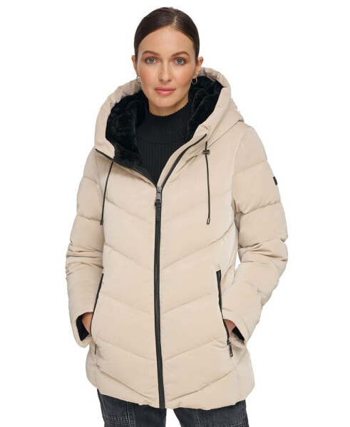 Women's Hooded Puffer Coat