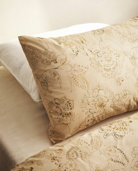 Paisley print pillowcase