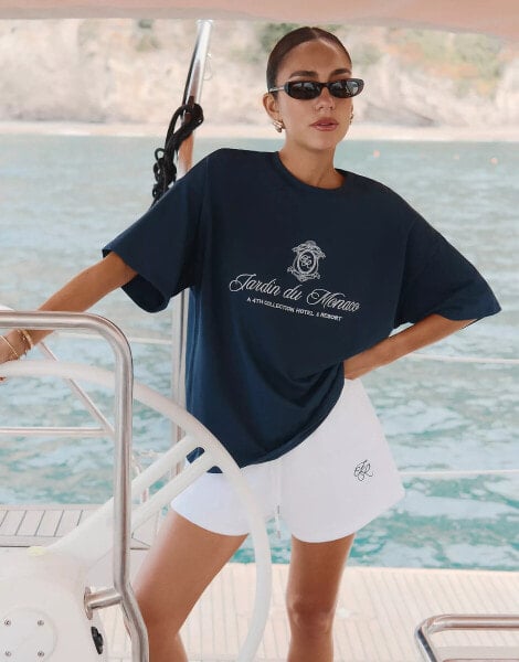 4th & Reckless X Luana Barron Maison embroidered logo t-shirt in Navy