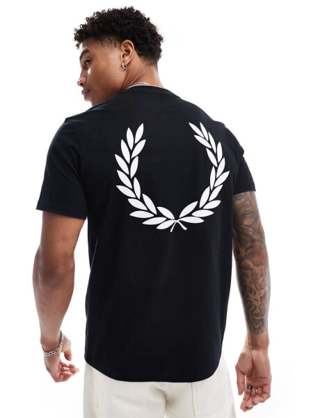 Fred Perry rear powder laurel t-shirt in black