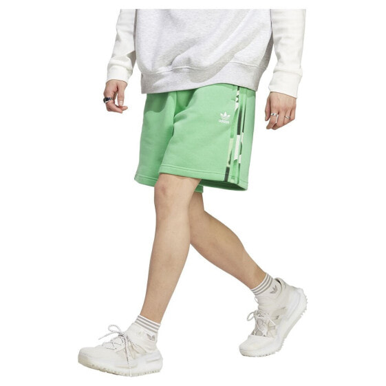 ADIDAS ORIGINALS Graphics Camo 3 Stripes shorts