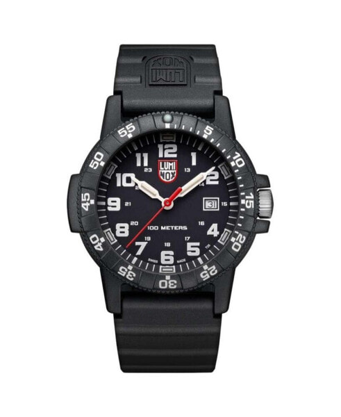 Наручные часы Guess Men's Black Leather & Silicone Flex Strap Watch 43mm.