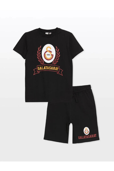 Galatasaray Baskılı Kısa Kollu Erkek Çocuk Tişört ve Şort