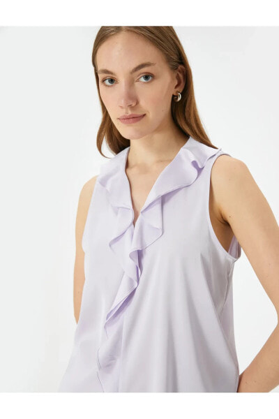 Блузка без рукавов Koton V-образного выреза с оборками