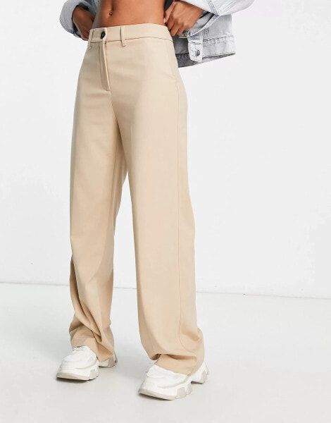 Bershka – Elegante, locker geschnittene Dad-Hose in Camel mit weitem Bein