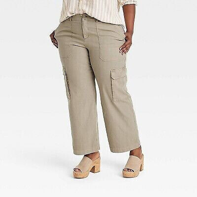 Women's Mid-Rise Utility Cargo Pants - Universal Thread Brown 24