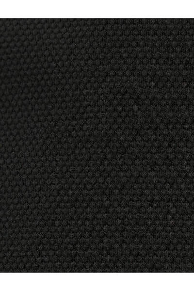 Футболка Koton Basic Texture Yaka