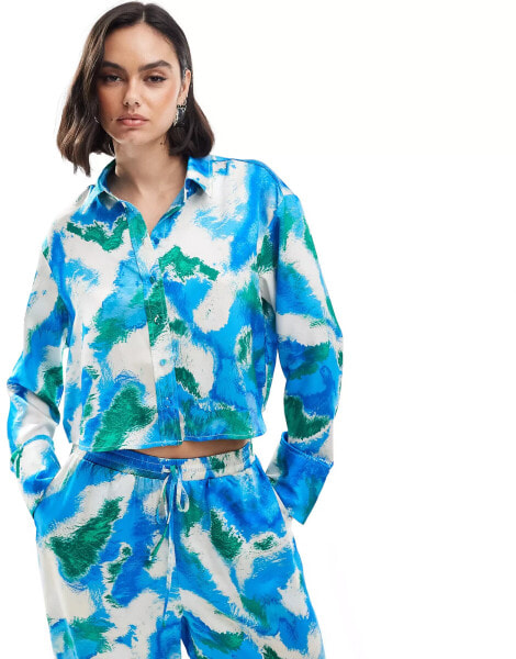 Vero Moda satin cropped shirt co-ord in blue abstract print