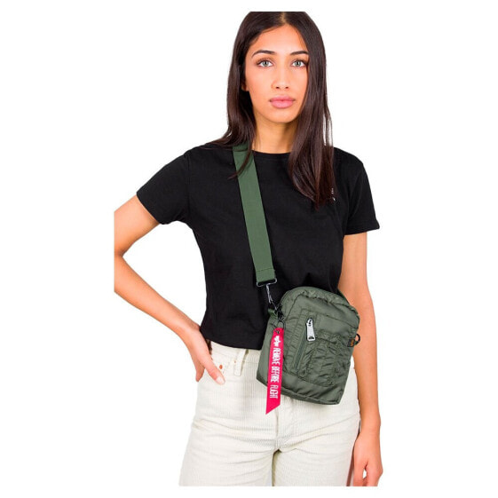 ALPHA INDUSTRIES Crew Carry Bag